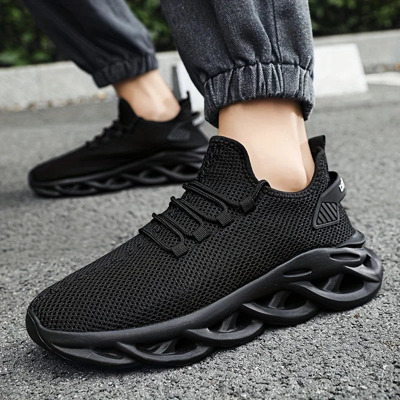 Itim na Sapatos Panlalaking Casual Sneakers Mesh Breathable Shoes Lalaki Running Trainer Man Sports Shoes Lightweight Vulcanize Shoes Plus Si 