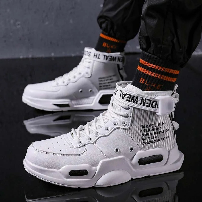 Brand Mens Casual Sneakers High-top Sneakers Trendy Boys Basketball Sports Tennis Shoes Panlabas na Off-road na Sapatos Mga Couple Sneakers 